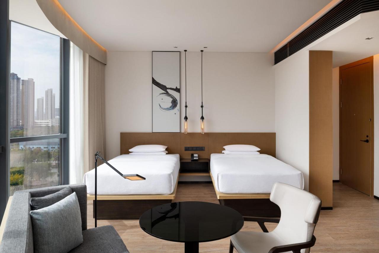 Fairfield By Marriott Xi'An Chanba Exteriör bild